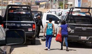 Abren fuego en contra de un hombre en la colonia estrella de oro de la capital