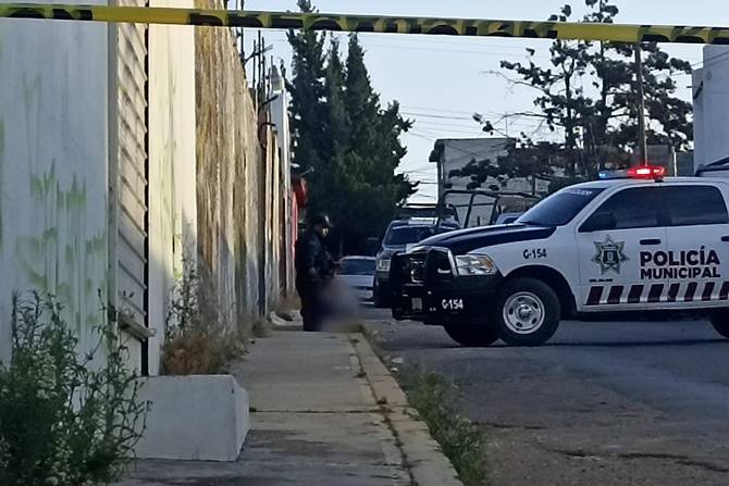 Hombre es ejecutado a quemarropa en plena calle mientras se dirigía a trabajar en tierra y libertad en Guadalupe.