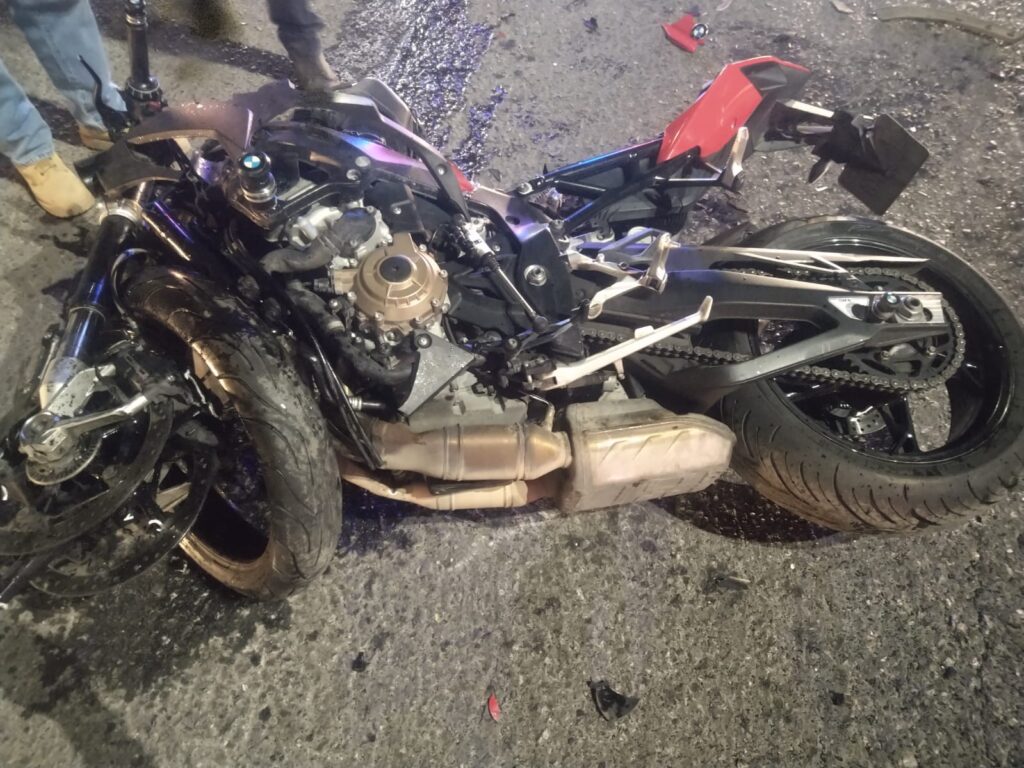 Mujer motociclista pierde la vida en un accidente en Guadalupe